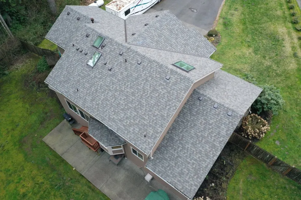 Slide of HEIS Roofing & Remodel