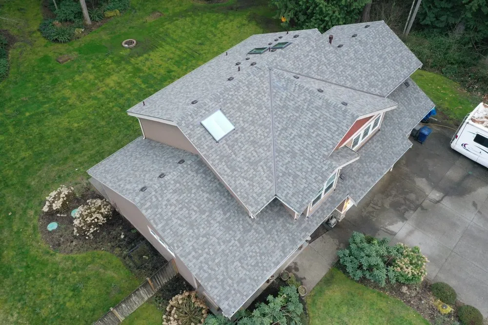 Slide of HEIS Roofing & Remodel