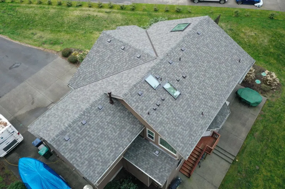 Slide of HEIS Roofing & Remodel