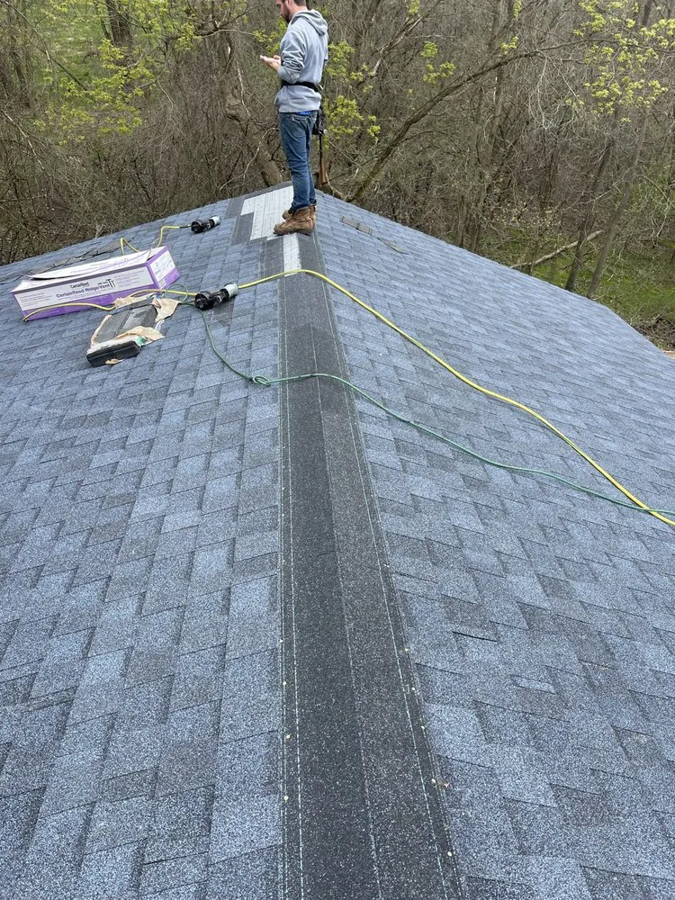 Slide of Hekker & Sons