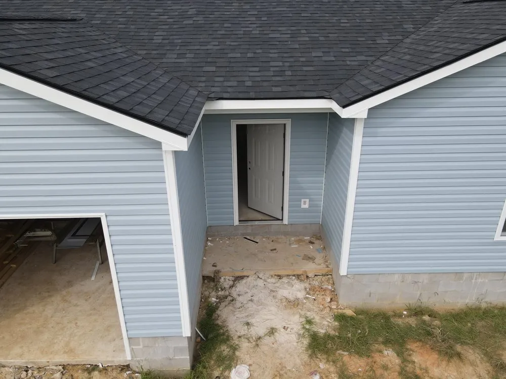 Slide of Helen’s Vinyl Siding and Roofing