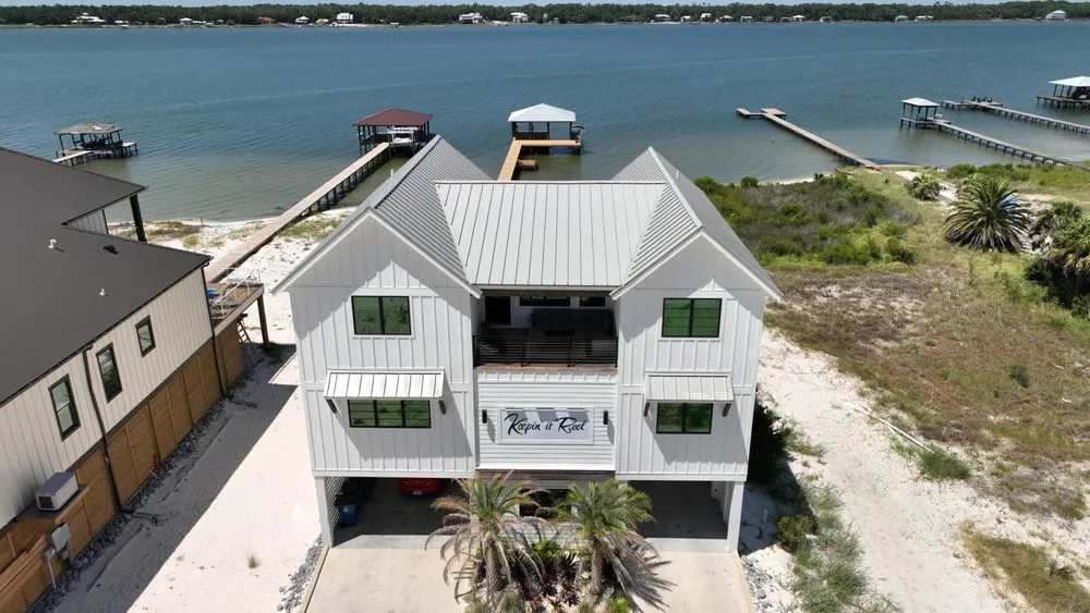 Slide of Helpful Roofing