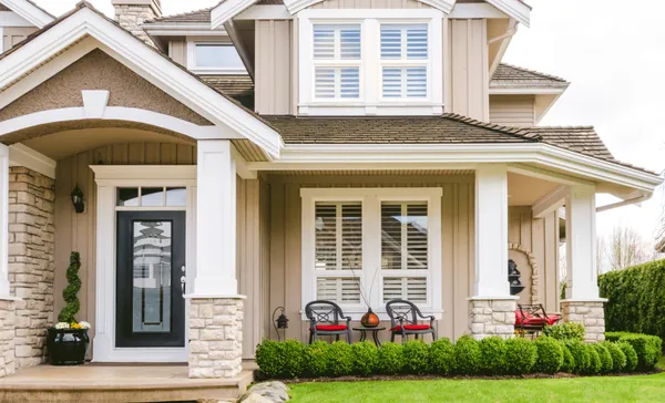 Helping Hands Roofing