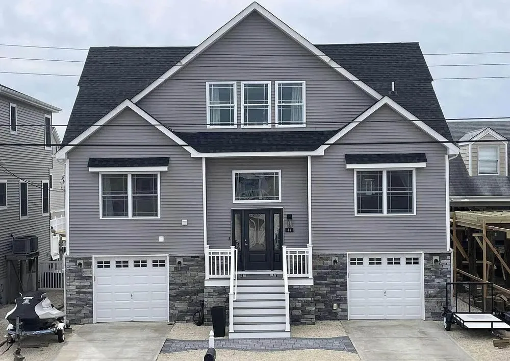 Slide of Hempstead Roofing Experts