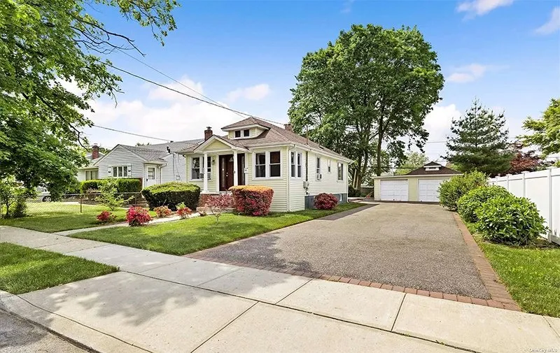 Slide of Hempstead Roofing Experts