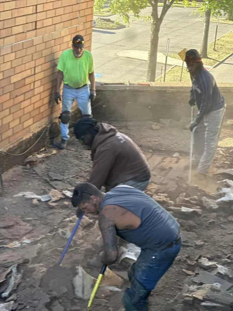 Slide of Henderson Roofing