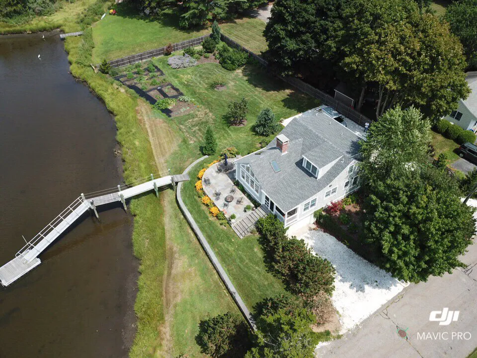 Slide of Henderson Roofing