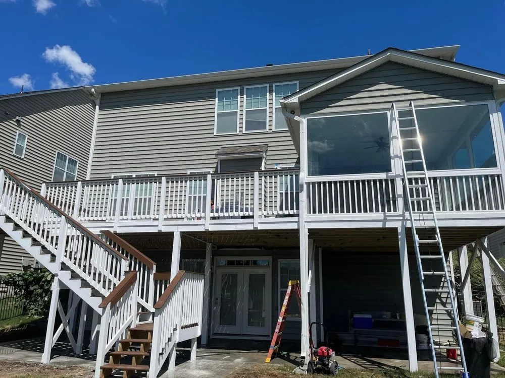 Slide of Henderson's Glass & Roofing