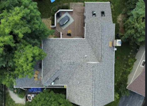 Slide of Hendo Roofing