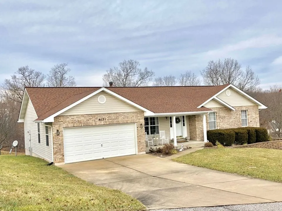 Slide of Hennis Exteriors