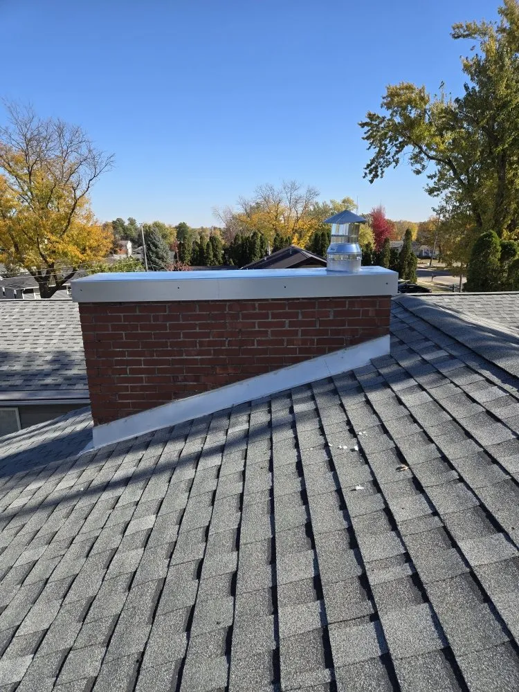 Expert roof installation experts serving Edgewood, IA - Henriksen Construction