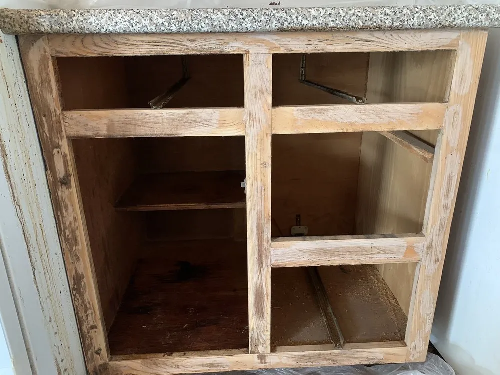 Slide of Henriquez Renovations