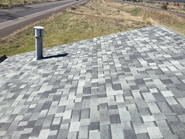 Slide of Henris Roofing & Supply