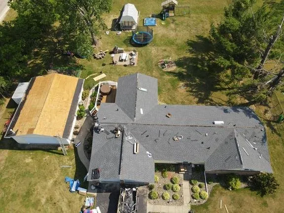 Slide of Henry's Roofing