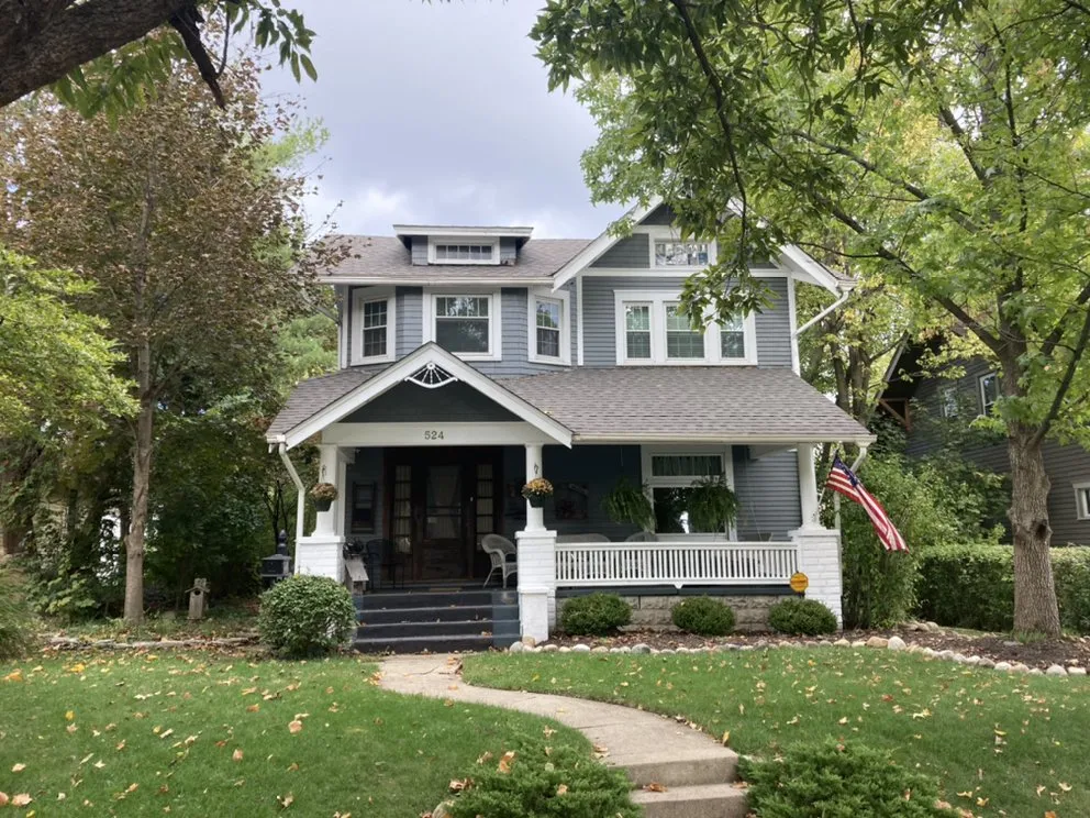 Slide of Herbolt Construction