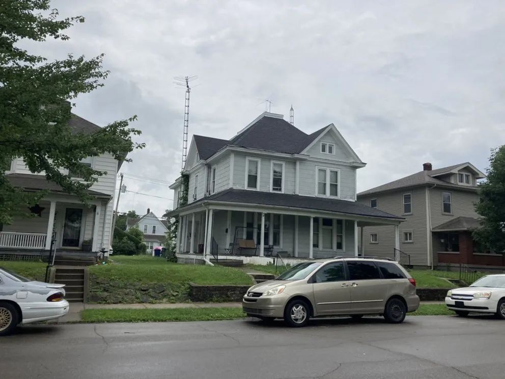 Slide of Herbolt Construction