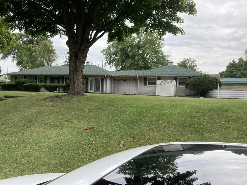 Slide of Herbolt Construction