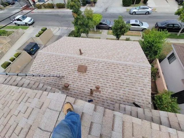 Slide of Hercules Roofing