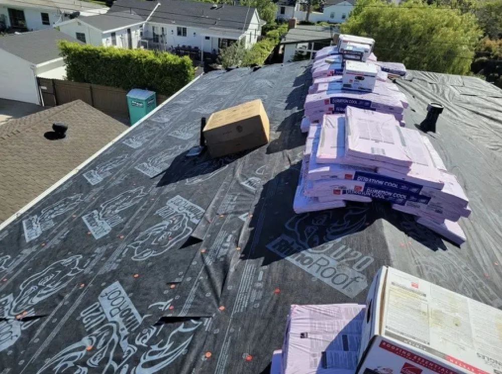 Slide of Hercules Roofing