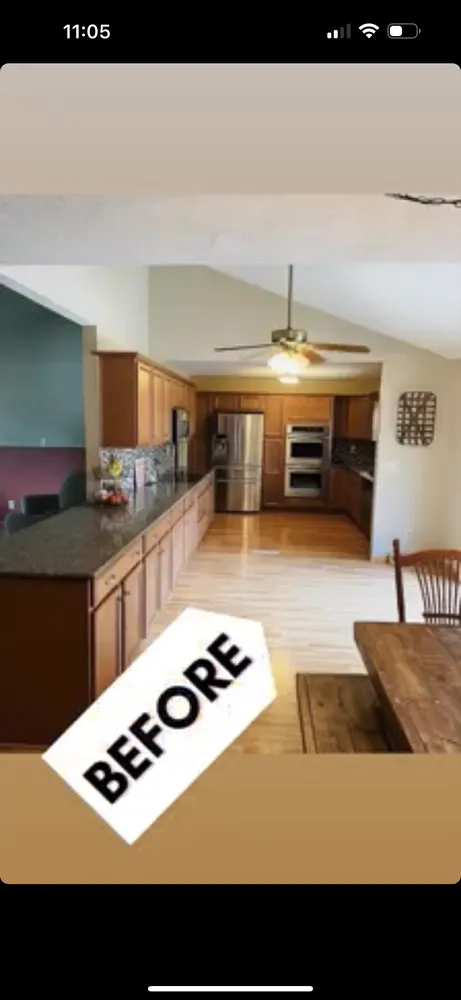 Slide of Herencia Construction