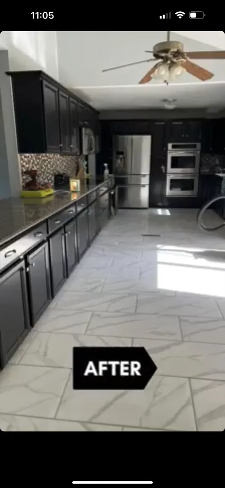 Slide of Herencia Construction