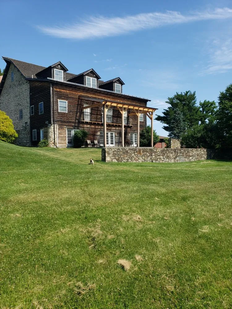 Top-rated roof repair experts serving Gordonville, PA - Heritage Carpentry