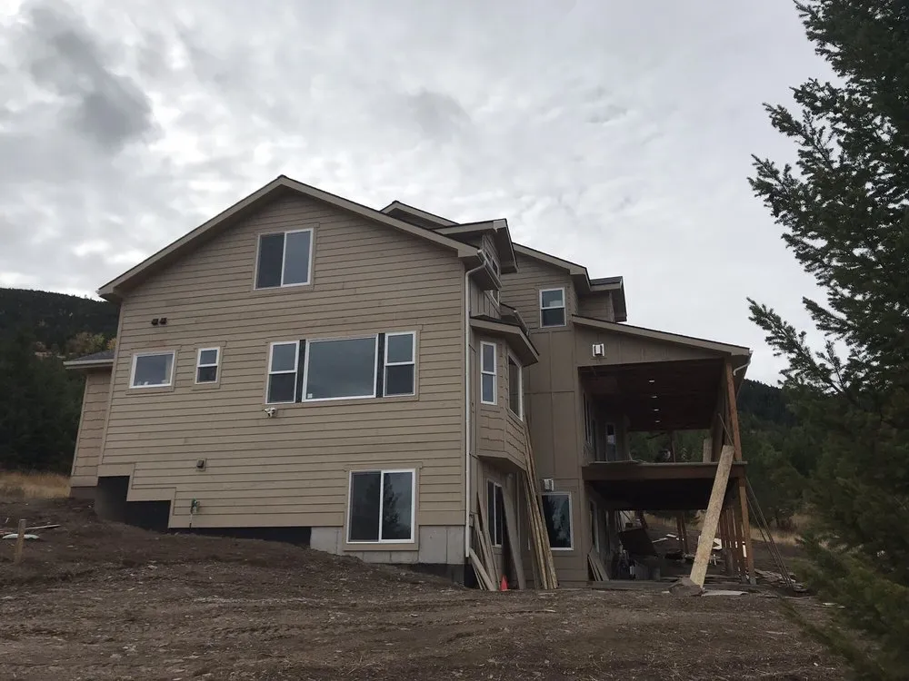 Slide of Heritage Construction and Roofing