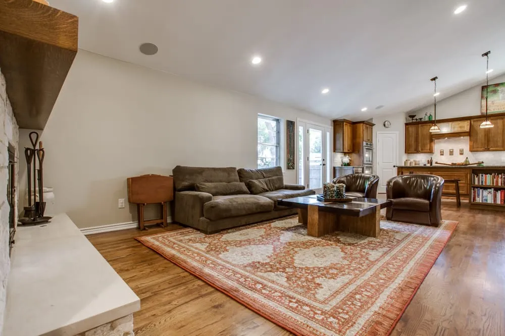 Slide of Heritage Construction