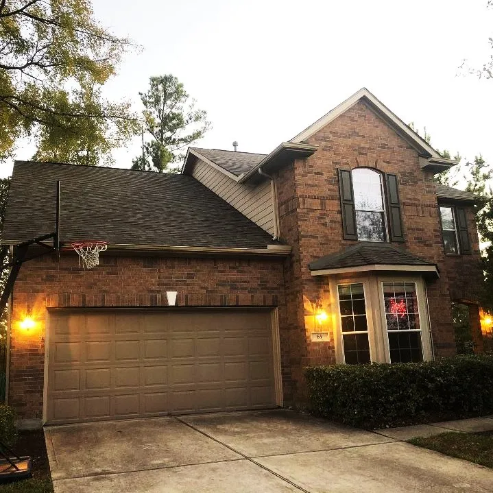 Slide of Heritage Roofing & Construction