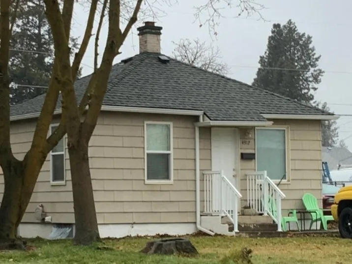 Slide of Heritage Roofing & Construction