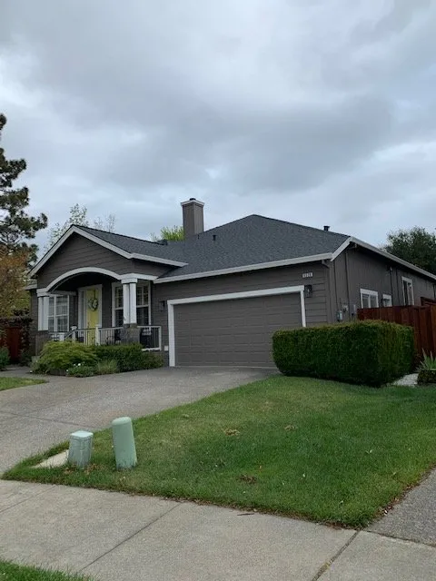 Slide of Heritage Roofing