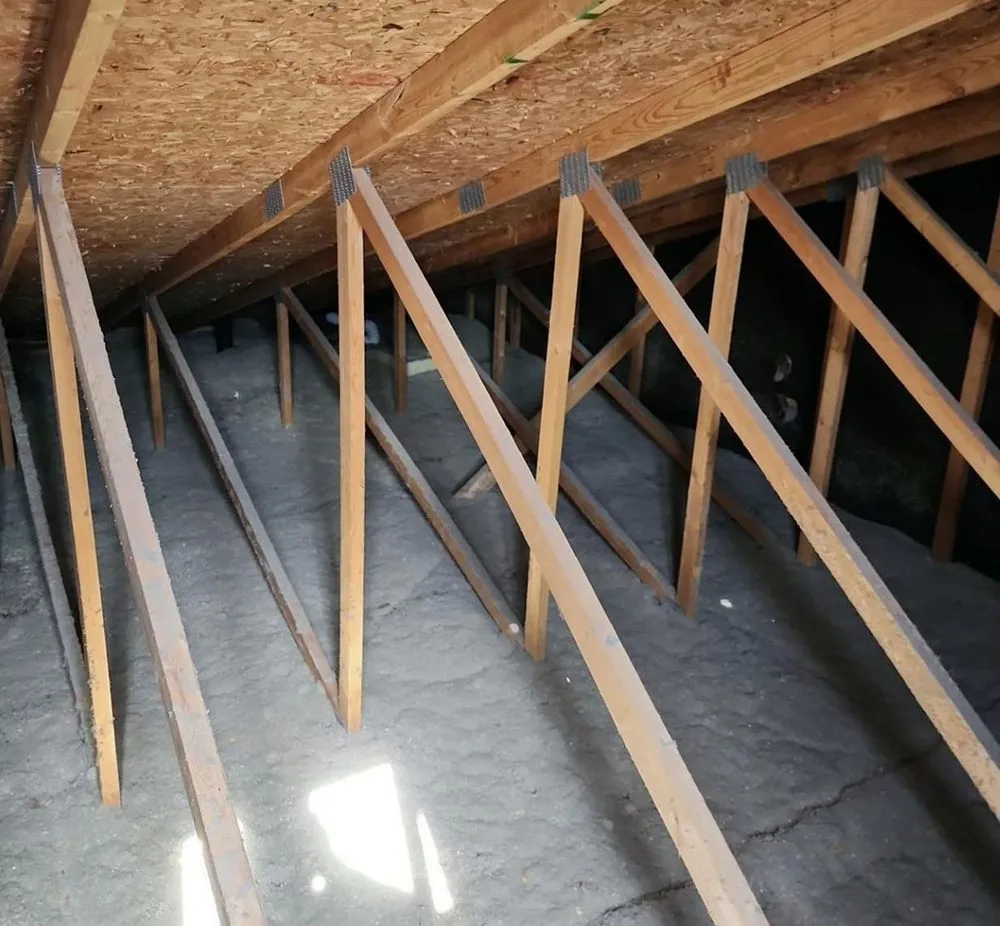 Slide of Hermosa Village Roofing