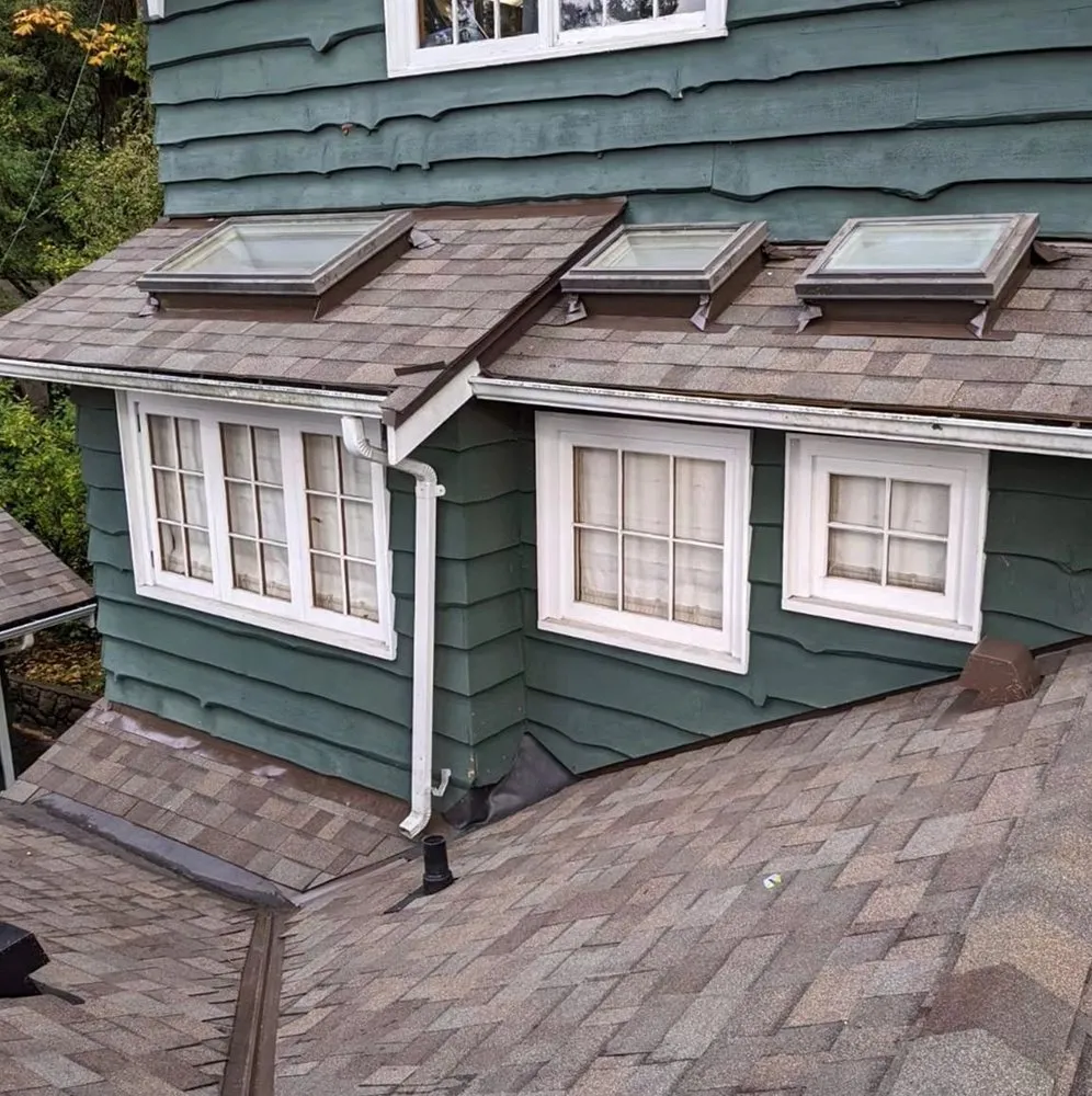 Slide of Hermosa Village Roofing