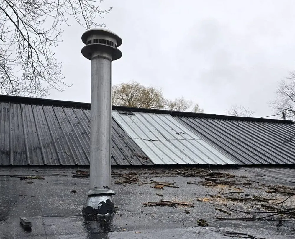 Slide of Hermosa Village Roofing