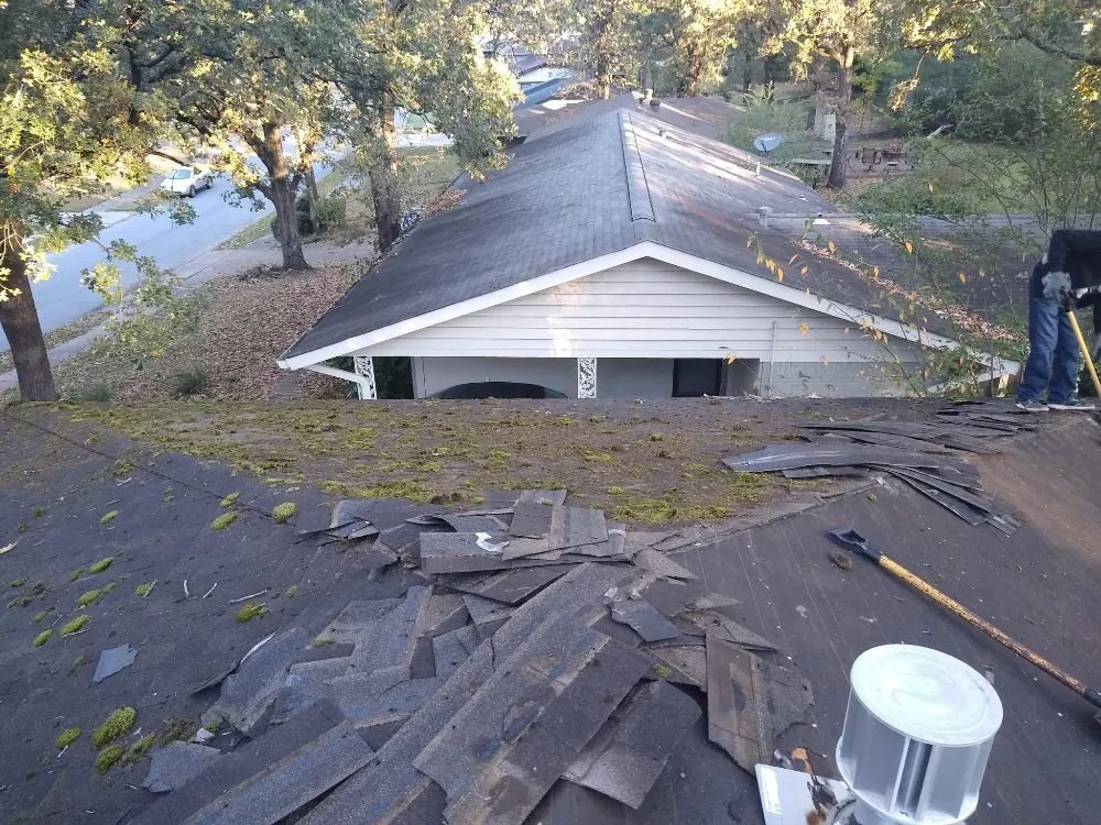 Slide of Hernandez Brother's Roofing