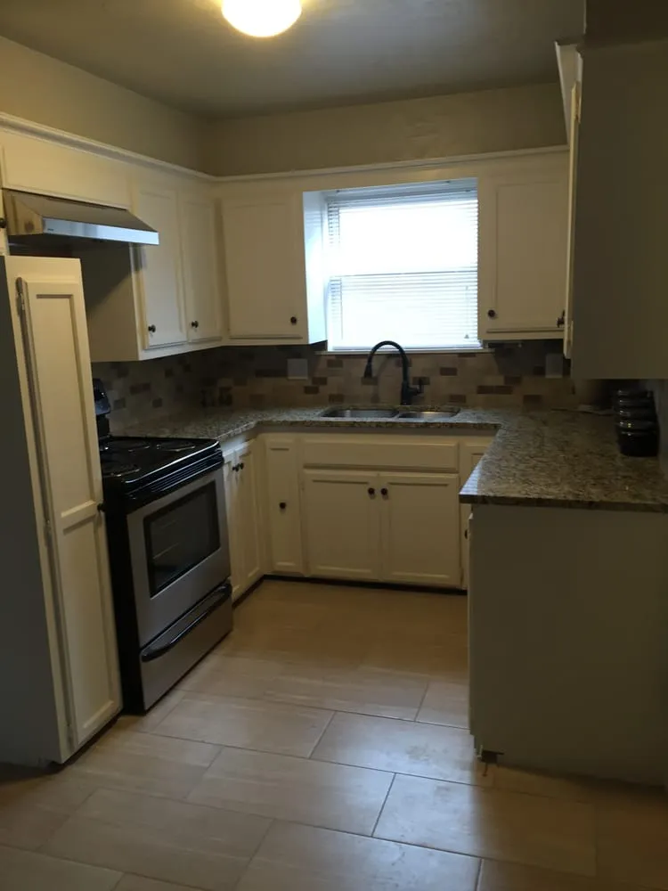 Slide of Hernandez Construction and Roofing