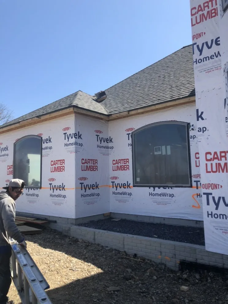 Slide of Hernandez Construction