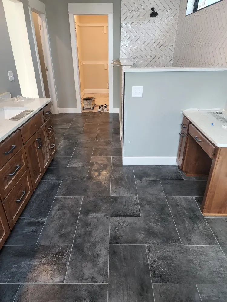 Slide of Hernandez Contracting