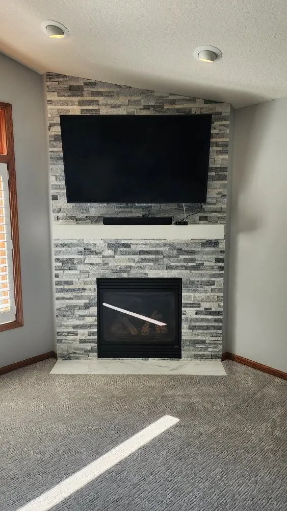 Slide of Hernandez Contracting