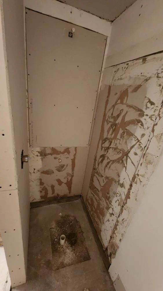 Slide of Hernandez Contracting