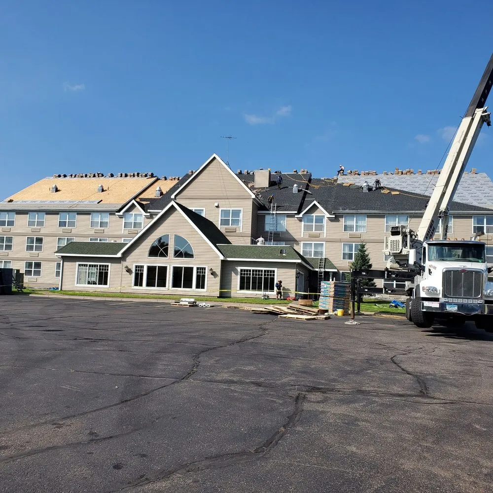 Slide of Hernandez Contracting