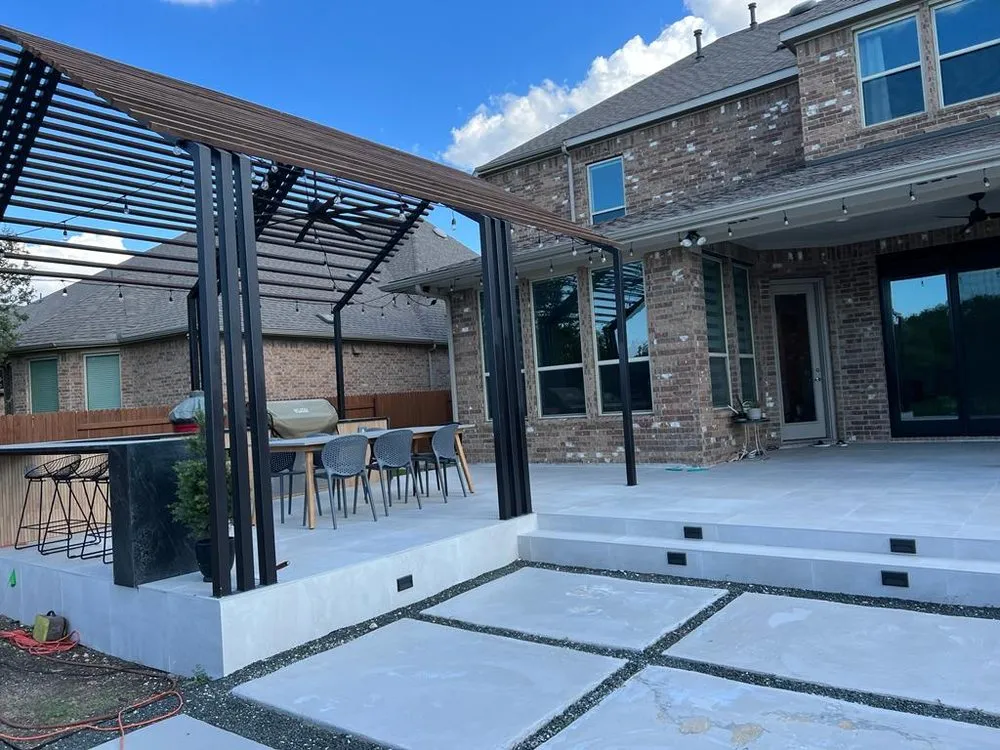 Slide of Hernandez Contractor