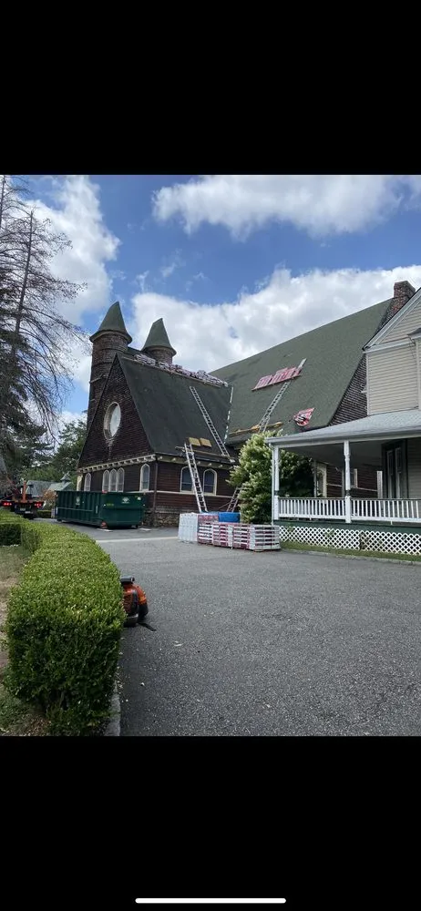 Slide of Hernandez General Constructionn