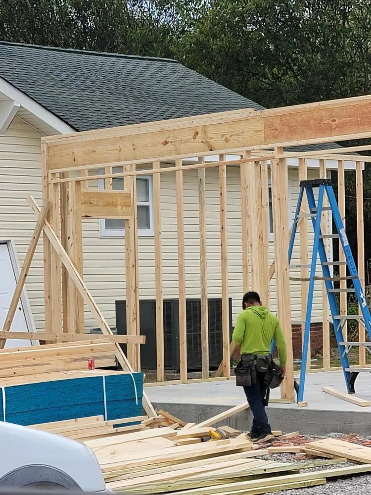 Slide of Hernandez General Services