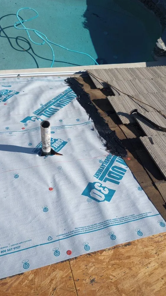 Slide of Hernandez Roofing & Construction