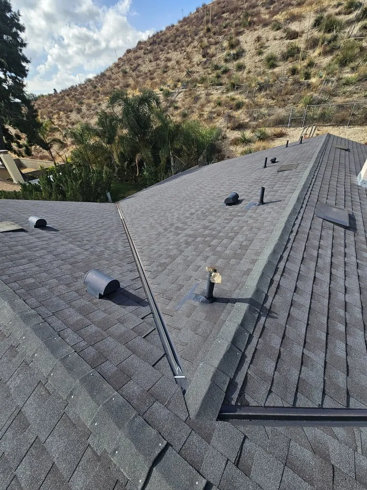 Slide of Hernandez Roofing & Construction