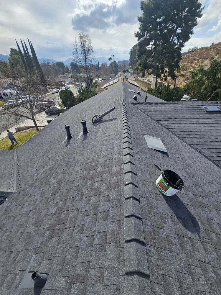 Slide of Hernandez Roofing & Construction