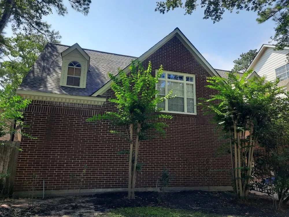 Slide of Hernandez Roofing & Siding