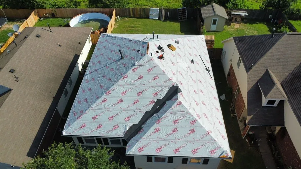 Slide of Hernandez Roofing & Siding