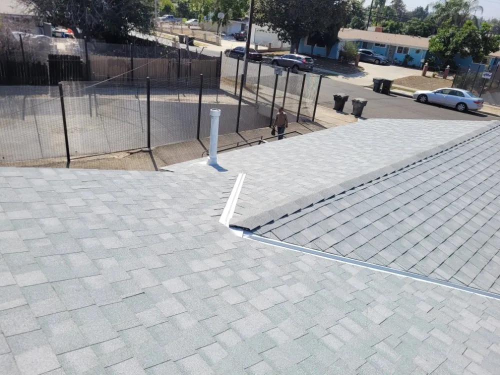 Slide of Hernandez Roofing